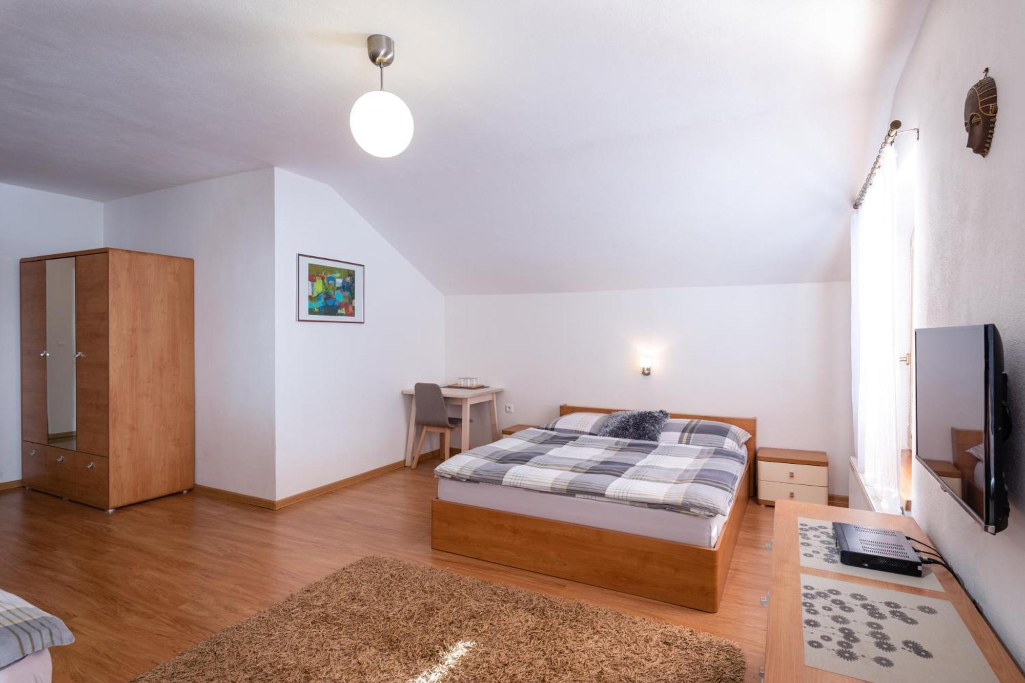 Pension Lunatyk Liptovský Mikuláš Exterior foto